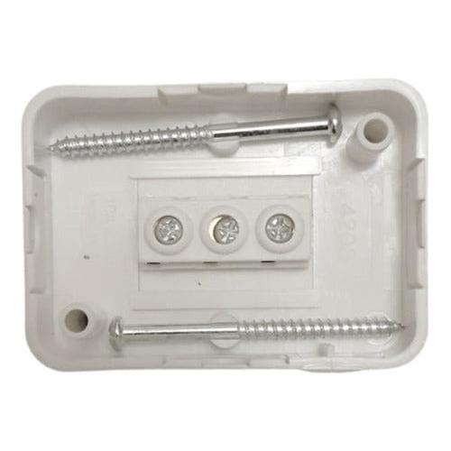 Enchufe Triple Plastico Sobrepuesto 250v 1500w Sec - Deus Group