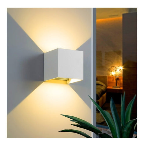 Aplique Led Cuadrado Doble Dirigible Luz Cálida 6w Color Blanco - Deus Group