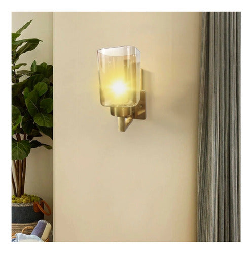 Aplique Simple Porta E27 Transparente Dorado Vidrio Elegante
