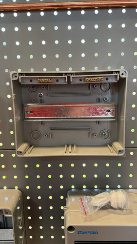 Tablero Electrico Sobrepuesto Exterior De 8 Polos Ip65