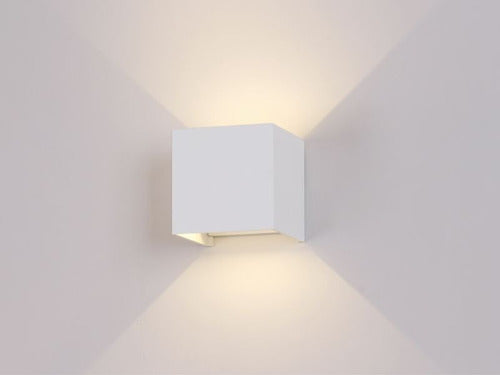 Aplique Led Cuadrado Doble Dirigible Luz Cálida 6w Color Blanco - Deus Group