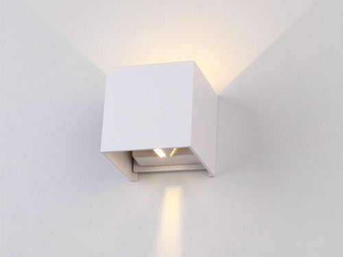 Aplique Led Cuadrado Doble Dirigible Luz Cálida 6w Color Blanco - Deus Group