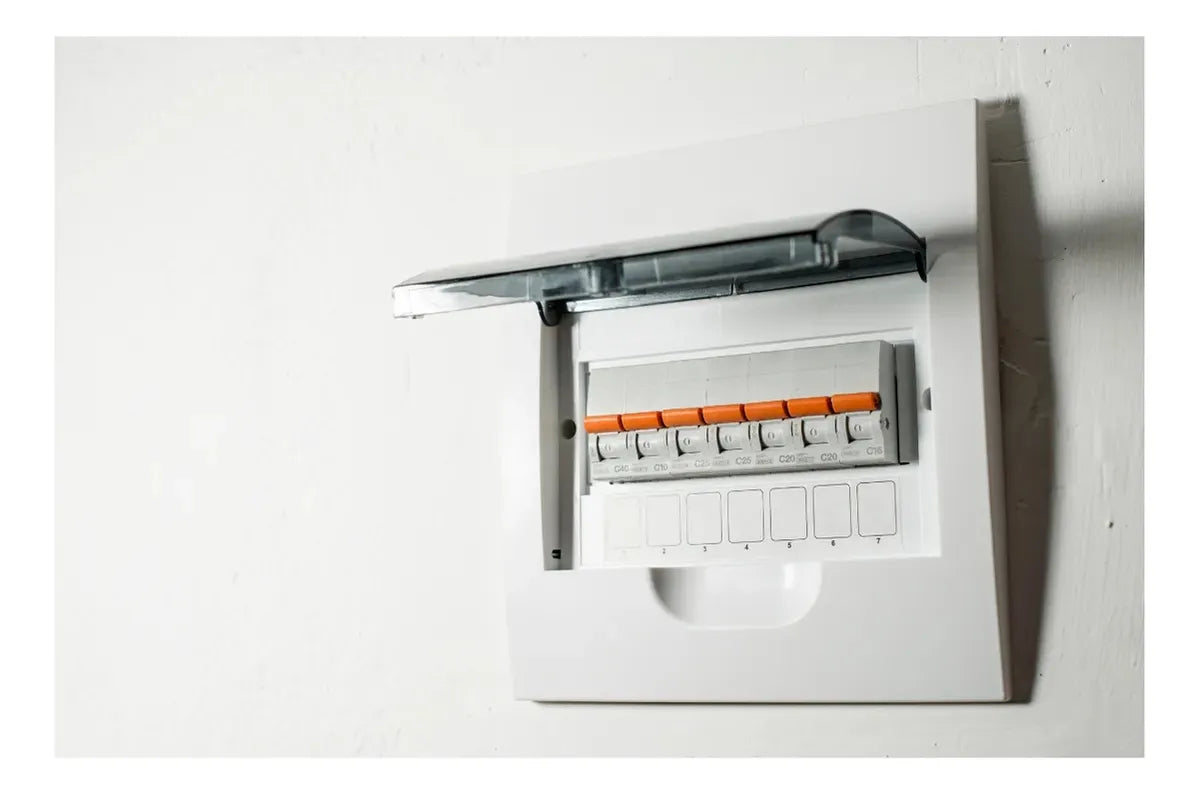 Tablero Sobrepuesto Caja Ip40 18 Circuitos Sec