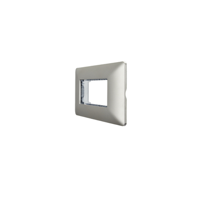 Placa Triple Base Para Modulo Tomacorriente Interruptor Stanford Champagne