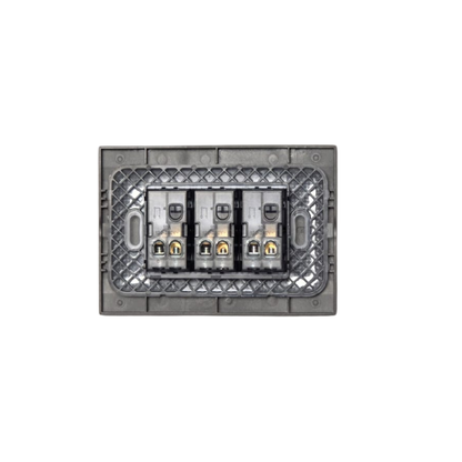 Interruptor Triple Encendido Apagado Stanford (9/32) 220v 10a Sec Negro