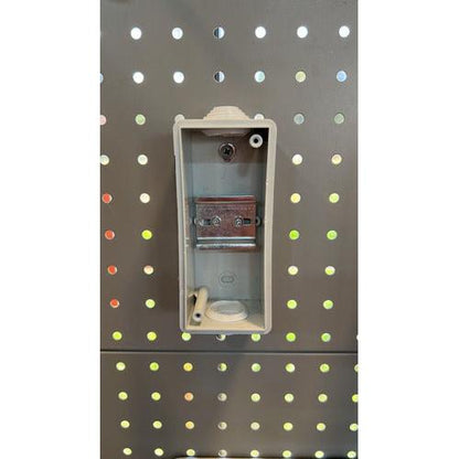 Tablero Electrico Sobrepuesto Exterior De 2 Polos Ip65 - Deus Group