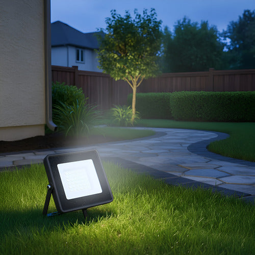 Foco Proyector De Area Led 30w Exterior Ip65 Certificado Sec