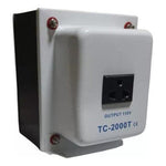 Auto Transformador Corriente 220v A 110v 2000 Watts + Tierra - Deus Group