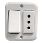 Casquete Sobrepuesto Interruptor 9/12 + Enchufe  16a 250v - Mi tienda
