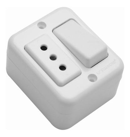 Casquete Sobrepuesto Interruptor 9/12 + Enchufe  16a 250v - Mi tienda 