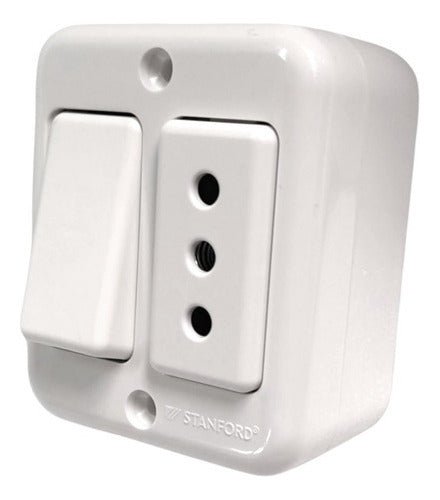 Casquete Sobrepuesto Interruptor 9/12 + Enchufe 16a 250v