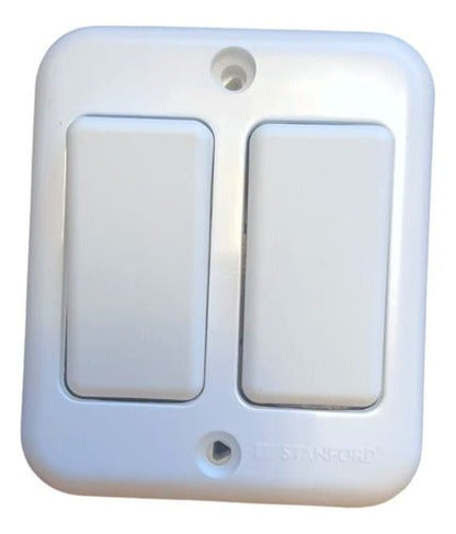 Casquete Sobrepuesto Interruptor Doble  9/15 16a 250v - Mi tienda 